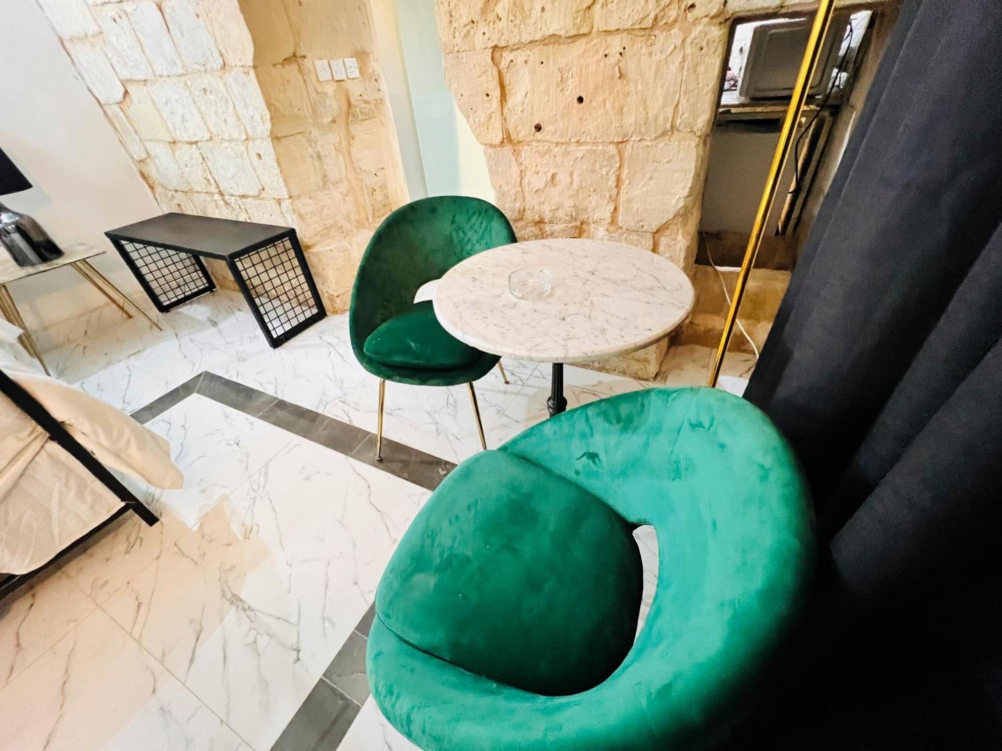 Ferienwohnung Charming Townhouse Prime Area Valletta Exterior foto